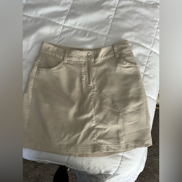 Slazenger Women’s size 0 Golf Skort in khaki - Picture 1 of 3
